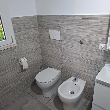 Nazem Apartmán Comunanza